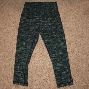 Lululemon wunder under crop